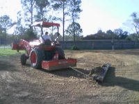 Nov14BigJoeDraggingDirt_003[1].jpg