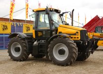 jcb135.jpg