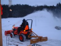 238619-kubota snow.jpg