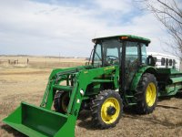 JD5320_tractor_side.jpg