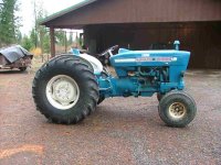 1974 ford 4000 right side.jpg