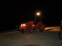 Kioti_CK30_Front_Lights008_800x600.jpg