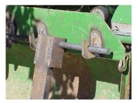 44 FEL fork hook up.jpg