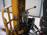 forklift valve.JPG