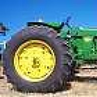 Deereman4020